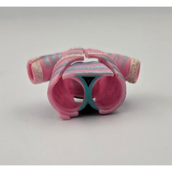 LOL Surprise Doll Big Sister Lola Secret Agent Outfit Toy - Picture 6 of 7